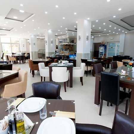 Hotel Zan 울친 외부 사진