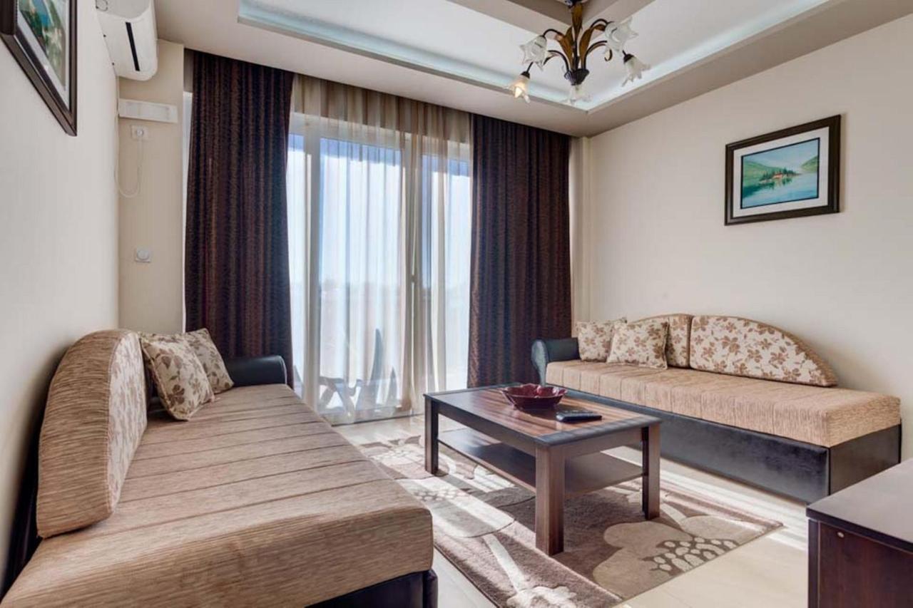 Hotel Zan 울친 외부 사진
