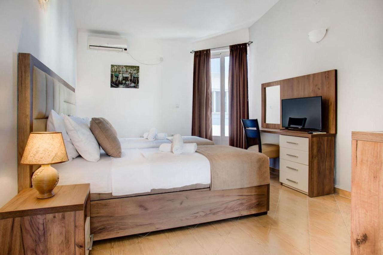 Hotel Zan 울친 외부 사진
