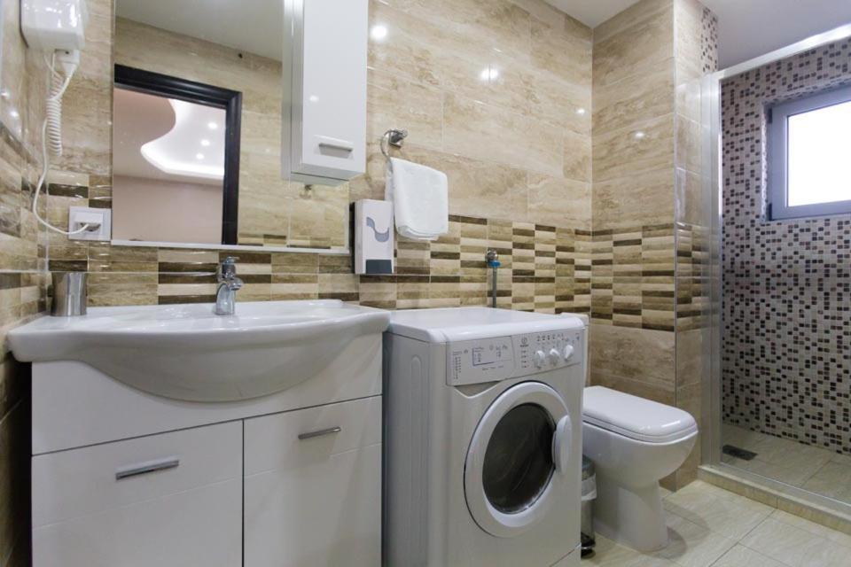 Hotel Zan 울친 외부 사진