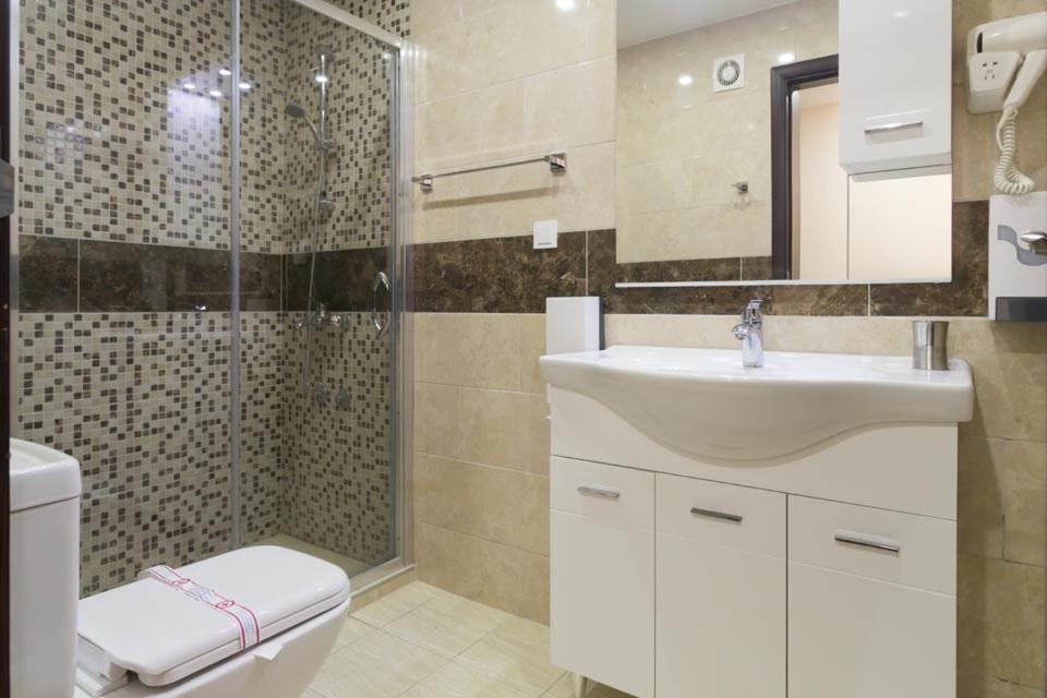 Hotel Zan 울친 외부 사진