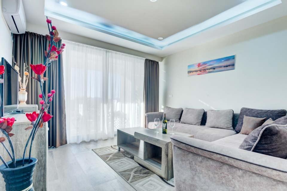Hotel Zan 울친 외부 사진