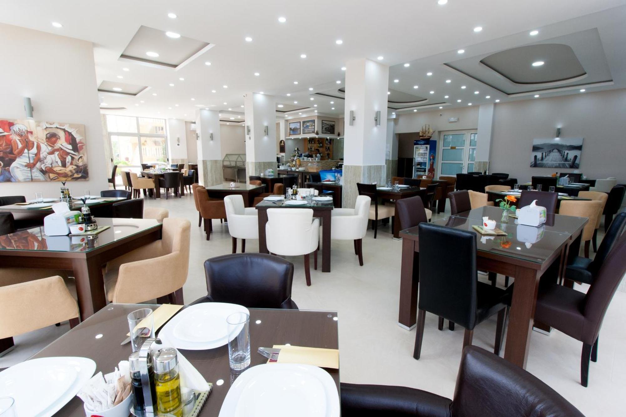 Hotel Zan 울친 외부 사진